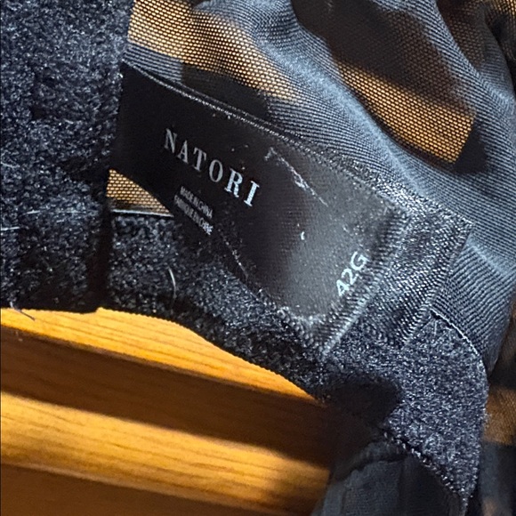 EUC Natori Black Lace Bra - Picture 4 of 7